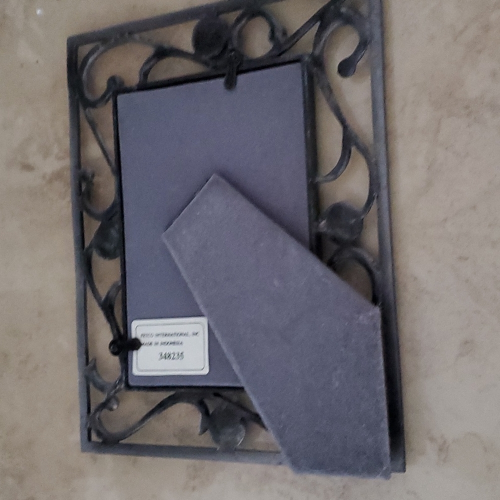 Iron Photo frame - Picture 4 of 4